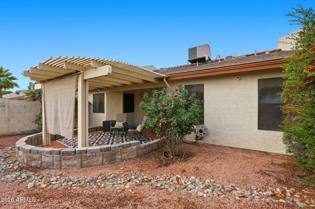 9145 N 68th Avenue, Peoria, AZ 85345