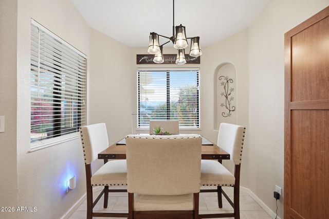 9145 N 68th Avenue, Peoria, AZ 85345