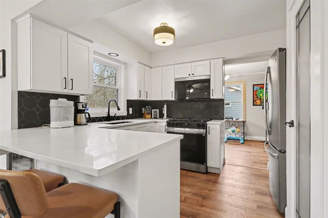 7657 Cottonwood, Richland, MI 49083