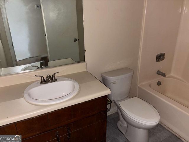1007 Leeward Lane, Jonesboro, GA 30238