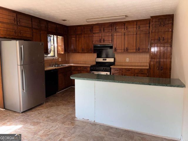 1007 Leeward Lane, Jonesboro, GA 30238