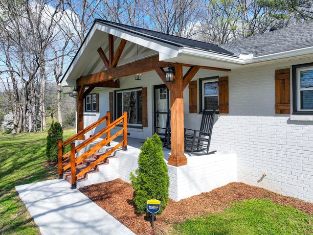 1454 Johnson Rd, Lewisburg, TN 37091
