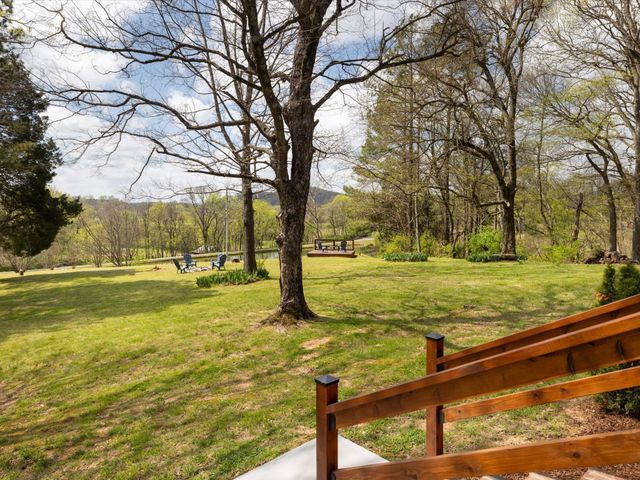 1454 Johnson Rd, Lewisburg, TN 37091