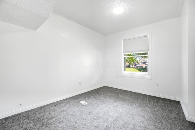 27 S Oakley Avenue, Columbus, OH 43204