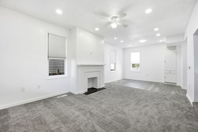 27 S Oakley Avenue, Columbus, OH 43204