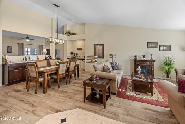 9456 W CHINO Drive, Peoria, AZ 85382