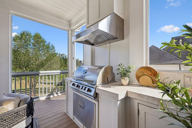 7384 Harlow Dr, College Grove, TN 37046