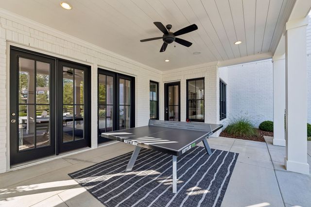 7384 Harlow Dr, College Grove, TN 37046