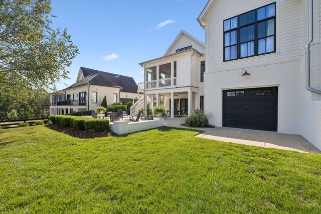 7384 Harlow Dr, College Grove, TN 37046