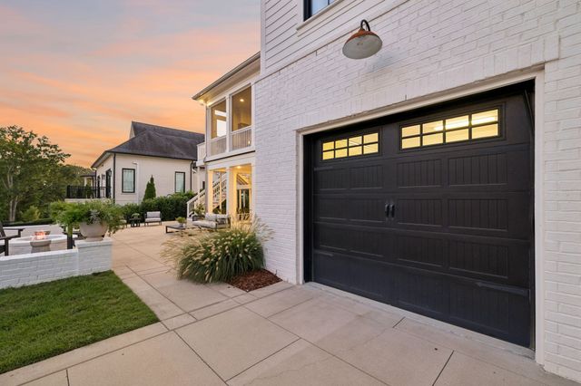 7384 Harlow Dr, College Grove, TN 37046