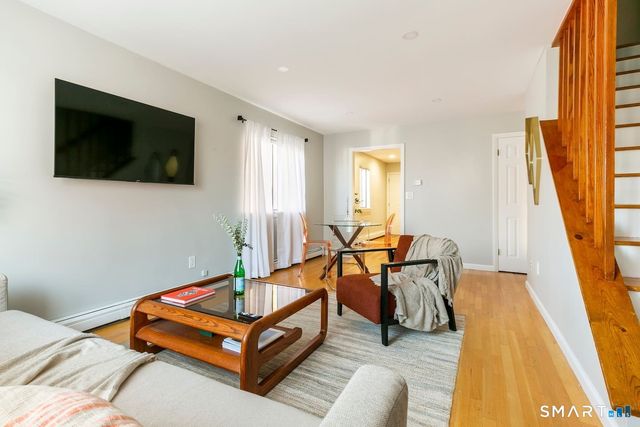 516 Indian Avenue, Bridgeport, CT 06606