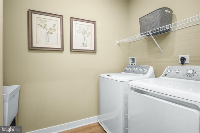321 PISA CT, New Cumberland, PA 17070