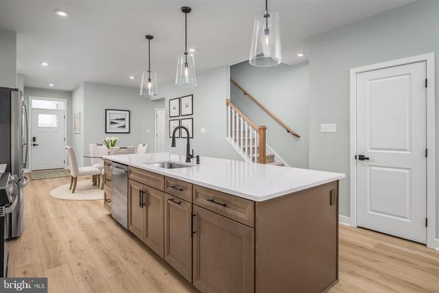 321 PISA CT, New Cumberland, PA 17070