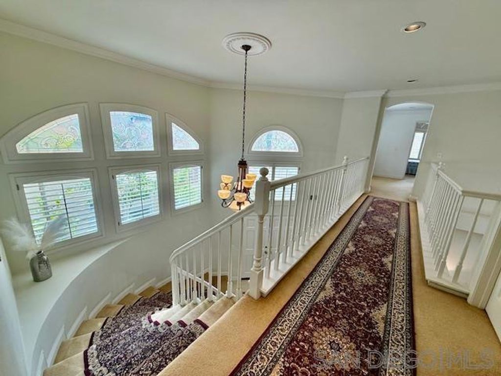 Image 19 of property listing at 5376 Camino Playa Malaga, San Diego, CA 92124