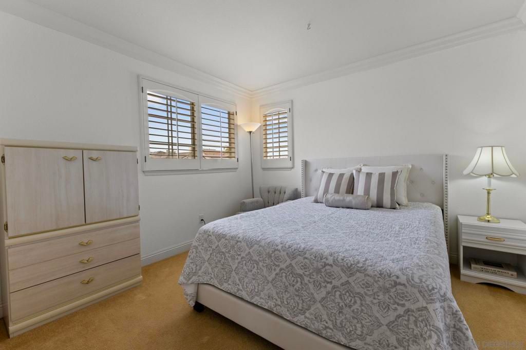 Image 27 of property listing at 5376 Camino Playa Malaga, San Diego, CA 92124