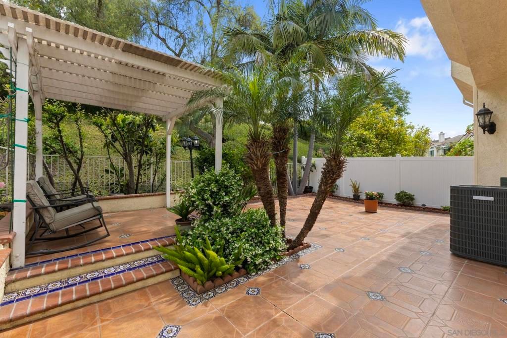 Image 31 of property listing at 5376 Camino Playa Malaga, San Diego, CA 92124