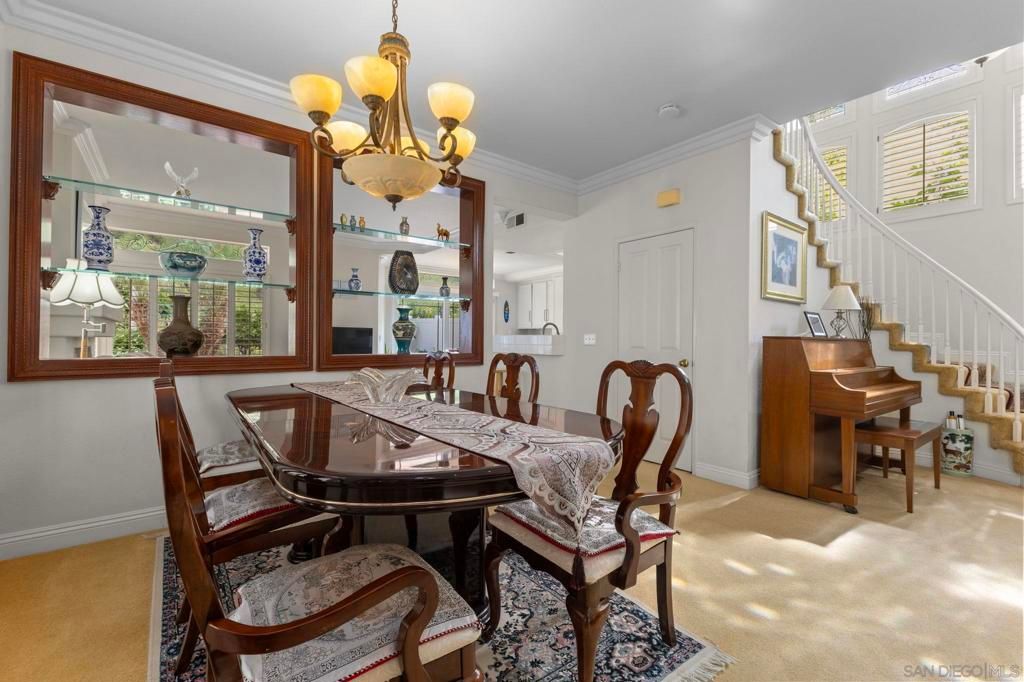 Image 8 of property listing at 5376 Camino Playa Malaga, San Diego, CA 92124