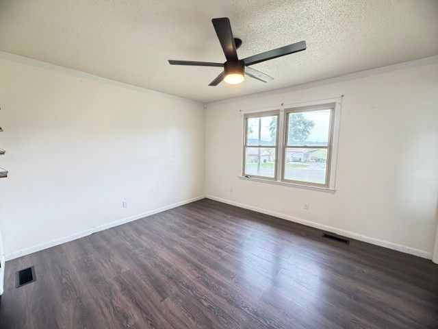119 Mason Dr, Fayetteville, TN 37334