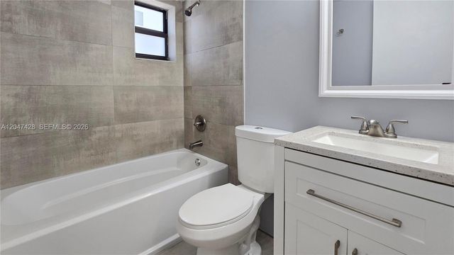 50 W 28th Street 52, Hialeah, FL 33010