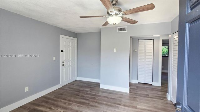 50 W 28th Street 52, Hialeah, FL 33010