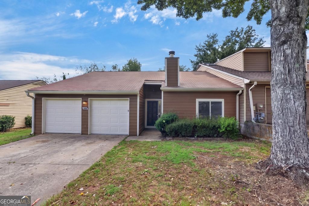 1555 Burnstone Drive, Stone Mountain, GA 30088 — exterior