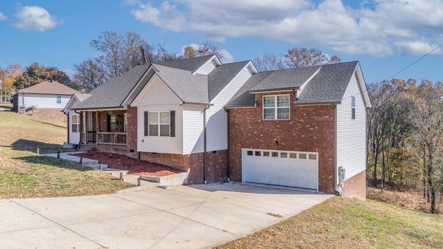 161 Crestview Dr, Lewisburg, TN 37091