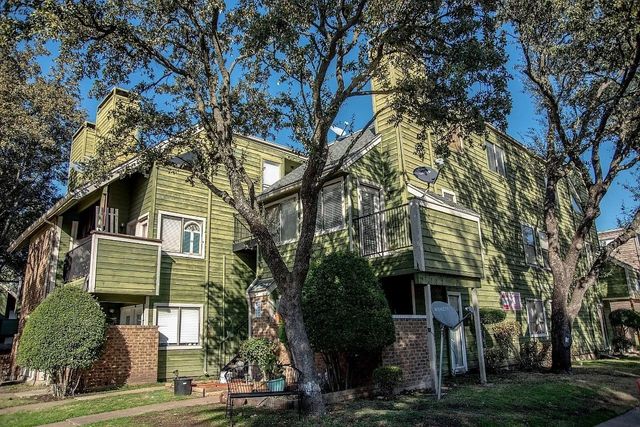 9833 Walnut Street 203, Dallas, TX 75243