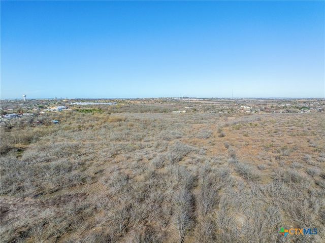 5225 Fm 2001, Buda, TX 78610