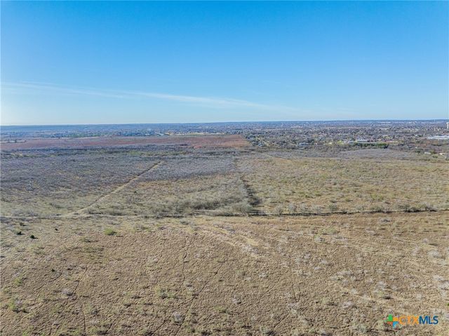 5225 Fm 2001, Buda, TX 78610