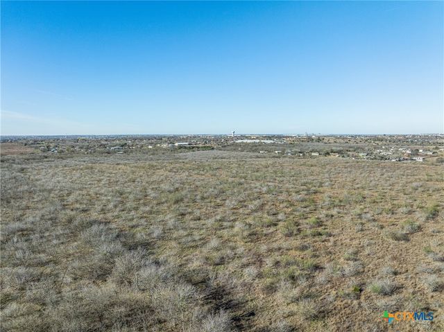 5225 Fm 2001, Buda, TX 78610