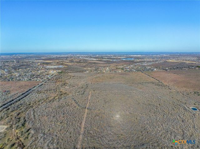 5225 Fm 2001, Buda, TX 78610