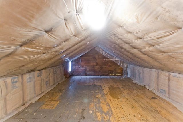 22 Crawford St, Palmer, MA 01069