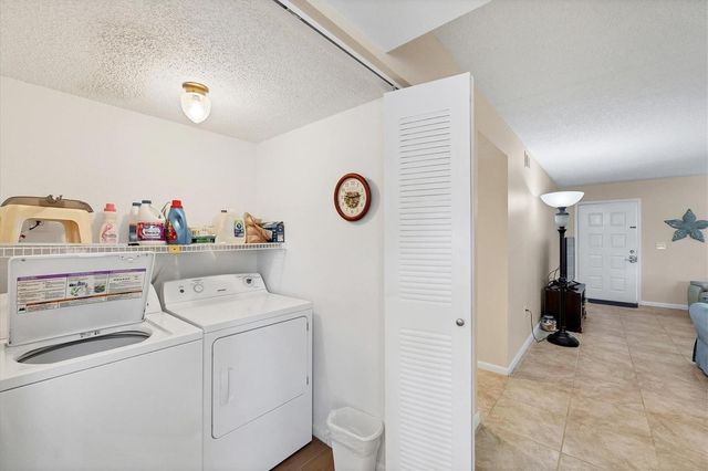 1531 PLACIDA ROAD 4-102, Englewood, FL 34223