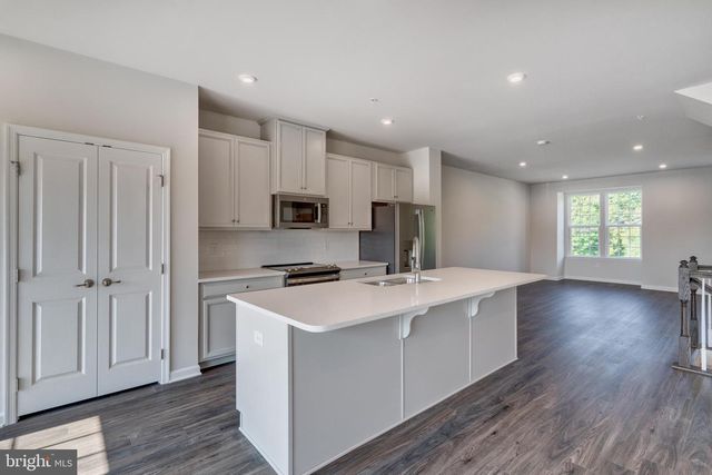 124 BISHOP WAY, Dublin, PA 18917