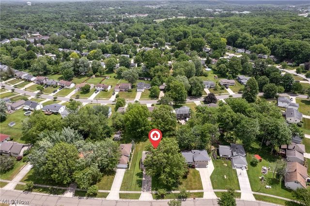 9355 Hyde Park Drive, Twinsburg, OH 44087