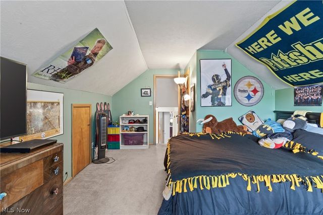 9355 Hyde Park Drive, Twinsburg, OH 44087