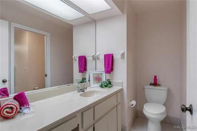 5991 W Bromley Circle, Crystal River, FL 34429