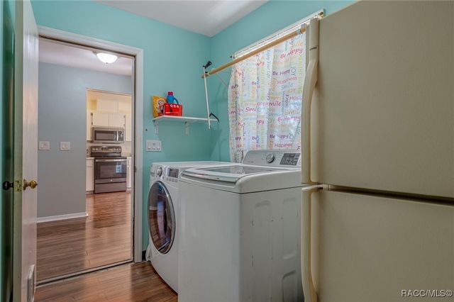 5991 W Bromley Circle, Crystal River, FL 34429