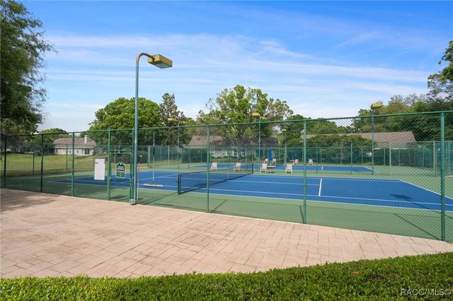 5991 W Bromley Circle, Crystal River, FL 34429