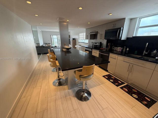 1150 Collins Ave 406, Miami Beach, FL 33139
