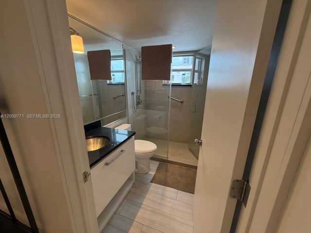 1150 Collins Ave 406, Miami Beach, FL 33139