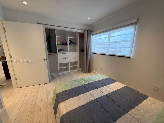 1150 Collins Ave 406, Miami Beach, FL 33139