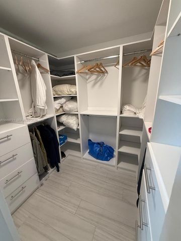 1150 Collins Ave 406, Miami Beach, FL 33139