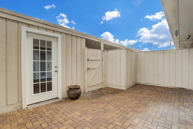 6403 Burgoyne Road 7, Houston, TX 77057
