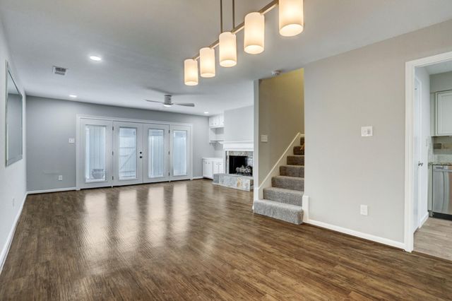 6403 Burgoyne Road 7, Houston, TX 77057