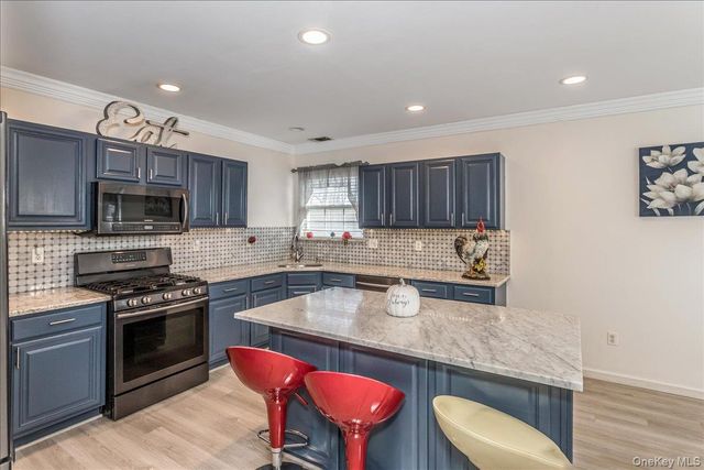 12 Jennifer Lane, Middle Island, NY 11953