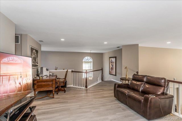 12 Jennifer Lane, Middle Island, NY 11953