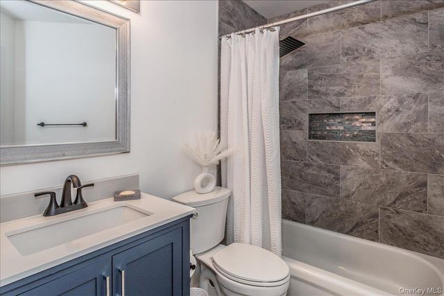 12 Jennifer Lane, Middle Island, NY 11953