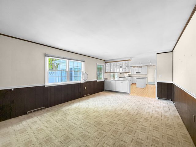 5203 W 50TH Street, Erie, PA 16506