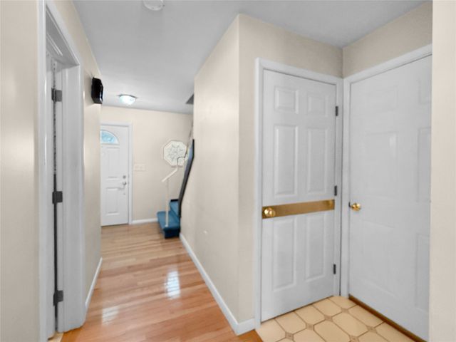 5203 W 50TH Street, Erie, PA 16506